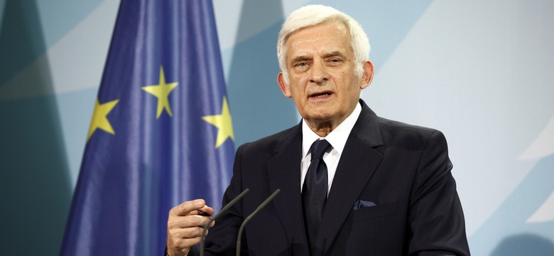 Buzek zwraca uwagę: To kluczowe w kontekście zupełnego odcięcia dostaw gazu z Rosji