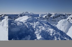 Zagrożenie lawinowe w Tatrach. Szlaki turystyczne zamknięte