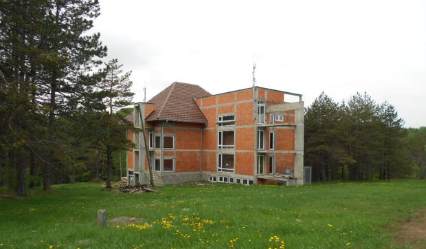 639098_katastar-hotel-u-izgradnji-smenjenog-zorana-matica--predrag-vujanac