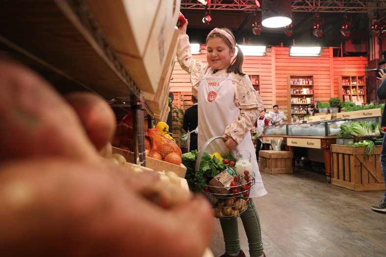 Tosia Barcicka na planie programu "MasterChef Junior 5"