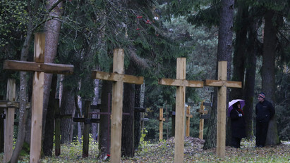 Világháborús holttesteket exhumáltak a szlovén határnál