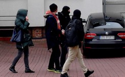 Poręczenie majątkowe i dozory policyjne wobec byłych członków KNF. Wśród nich jest Andrzej J.