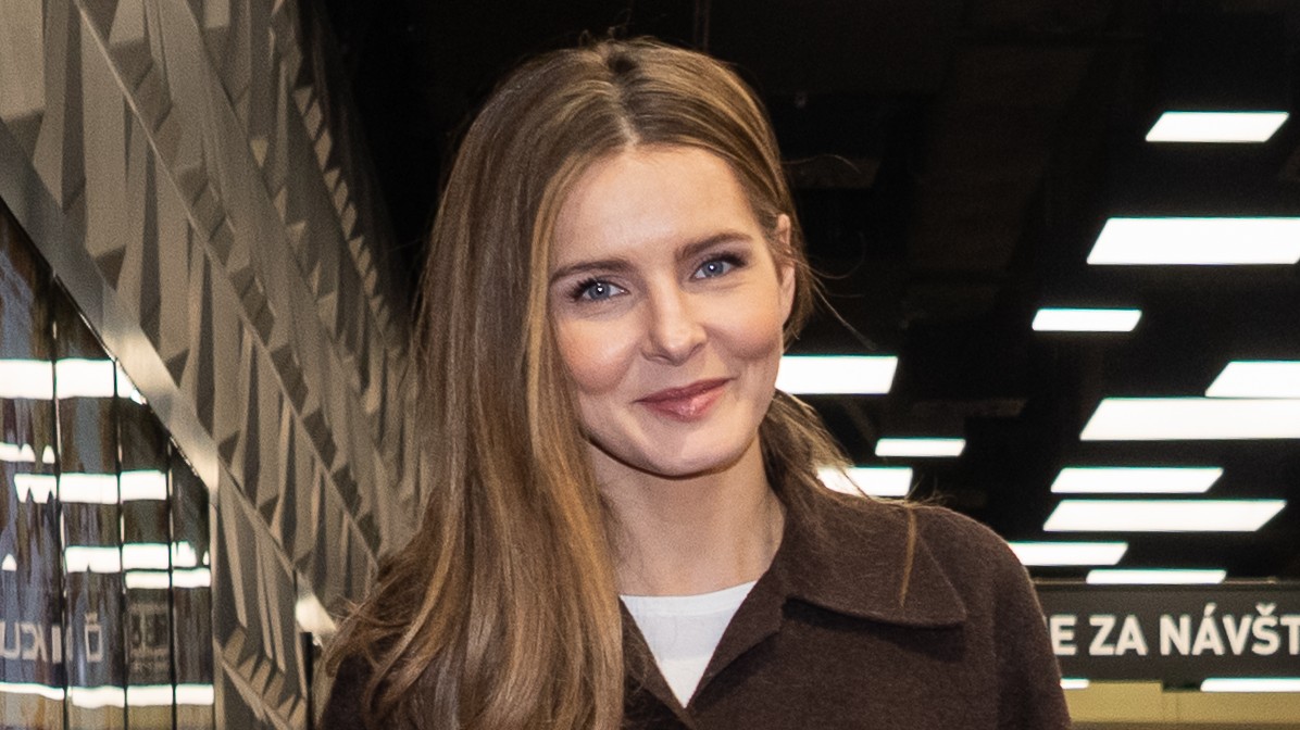 Herečka Monika Szabó.