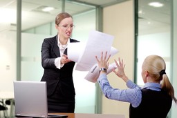 Reklamacja towaru bez opakowania? To twoje prawo