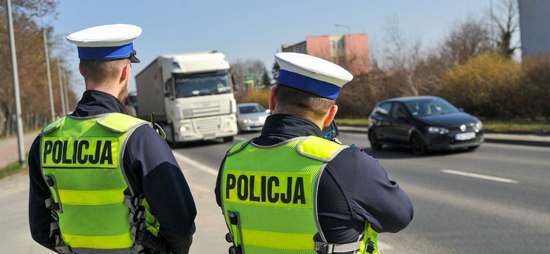 Od dziś ważne zmiany dla kierowców. Nie trzeba będzie wyprzedzać