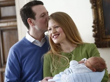 Mali princ Stefan Karađorđević (7) već pokazao da je spreman za obavljanje kraljevskih dužnosti: Ovaj prizor je raznežio sve...