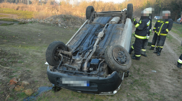 Borulást okozott a büntetőfékezés / Fotó: ugyeszseg.hu