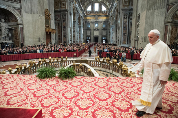 "Nic. Zrozumiano? Nic". Papież Franciszek o płaceniu za odprawianie mszy