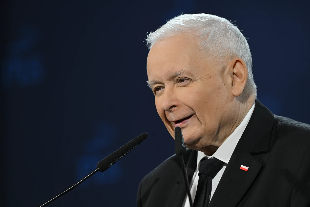 Gargamel o Gospodarzem: Taki z niego patriota, jak ze mnie skoczek wzwyż
