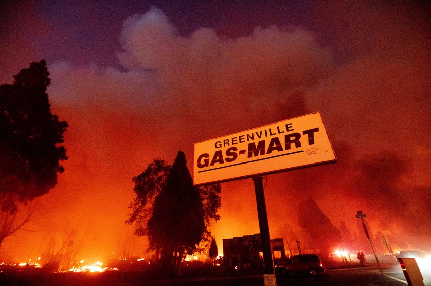Požar Diksi u okrugu Plumas u Kaliforniji