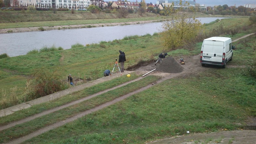 Remont schodów nad Wartą w Poznaniu