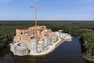 Zamek w Stobnicy. Prokuratura zaskarżyła do NSA wyrok ws. budowy