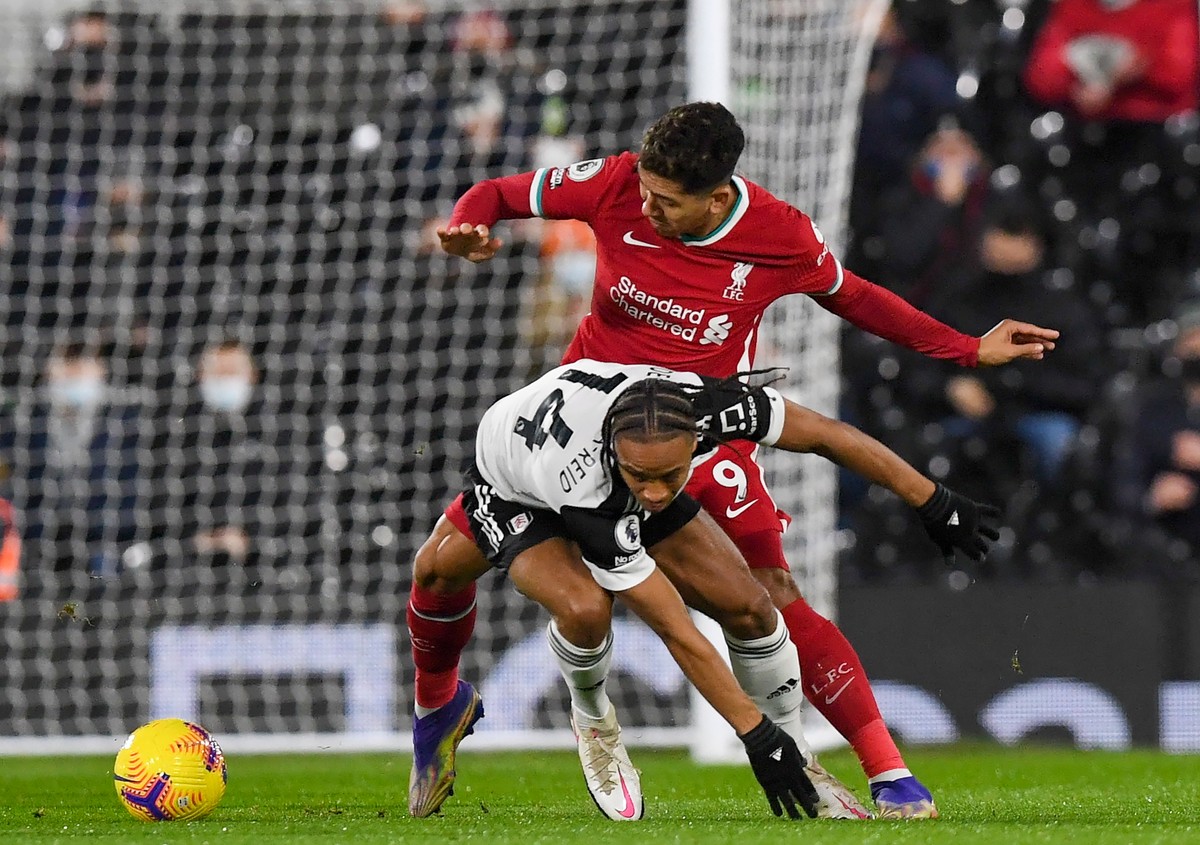 Bobby Decordova-Reid i Roberto Firmino