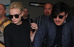 Carey Mulligan i muzyk Mumford & Sons zostali rodzicami