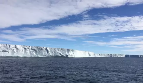 Prądy oceaniczne grożą zapadnięciem się szelfów lodowych Antarktydy