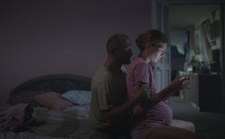 "Nie mamy ścian, a ty nadal chcesz uprawiać seks?". Groteskowa przyziemność życia w czasie wojny [#DobryCynk]