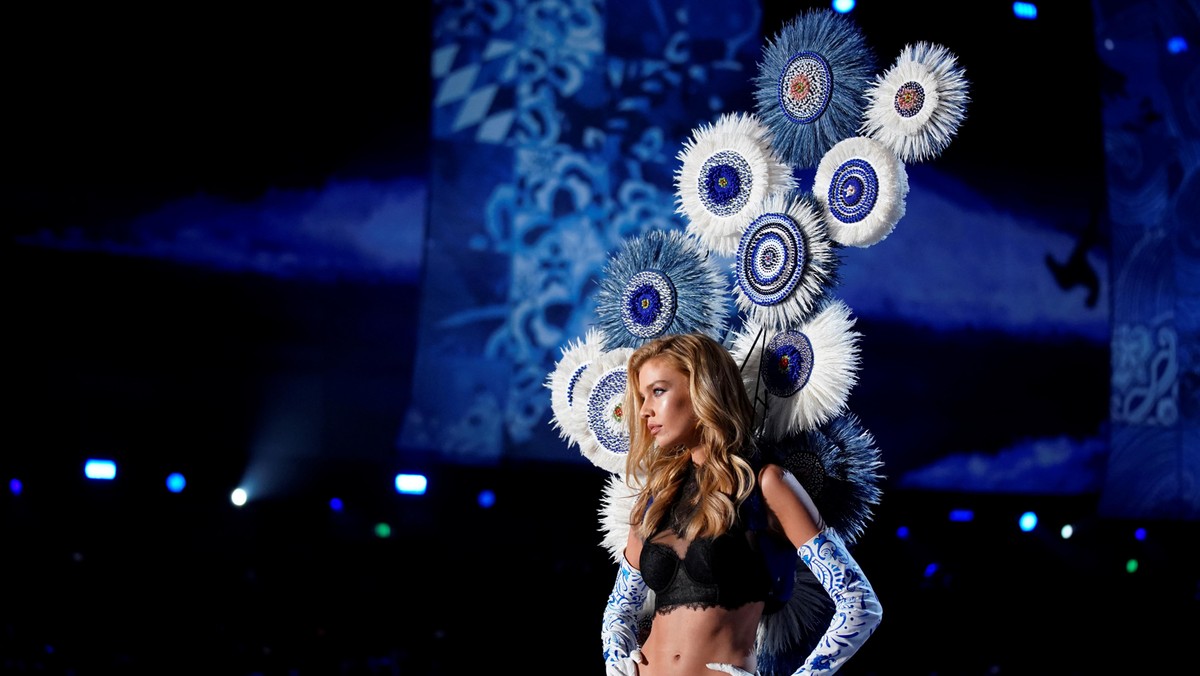 Model Stella Maxwell presents a creation during the 2017 Victoria's Secret Fashion Show in Shanghai