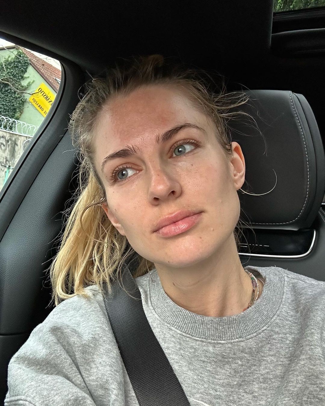 Moderátorka Katarína „Becca“ Balážiová.