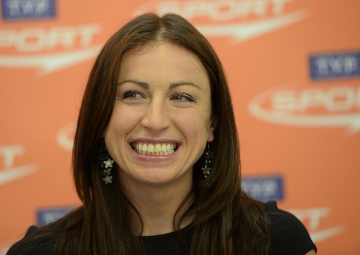 <b>Justyna Kowalczyk</b>
<br>
<br>
Nasza biegaczka narciarska to ab­sol­went­ka AWF im. Je­rze­go Ku­kucz­ki.