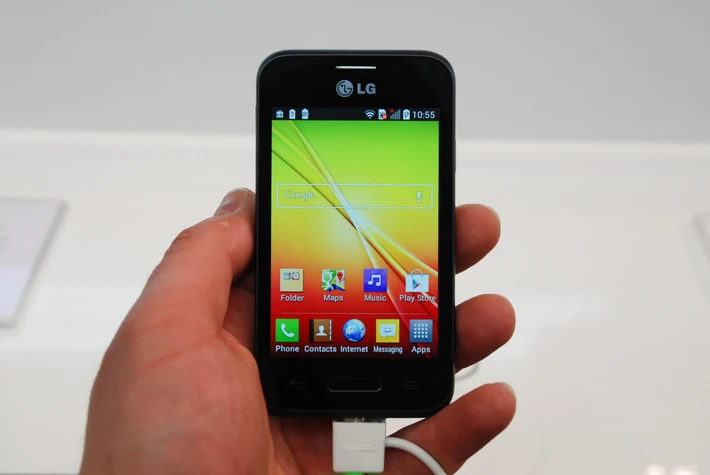 LG L40