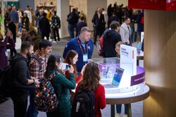 Takiego smartfona jeszcze nie było. Motorola zaskoczyła wszystkich [ZDJĘCIA]