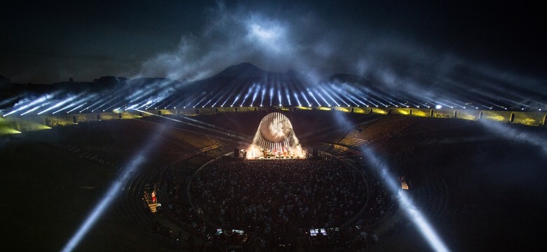 Monetyzacja sentymentów, czyli David Gilmour w Pompejach [RECENZJA]