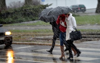 Już osiem ofiar śmiertelnych orkanu Fryderyka w Europie