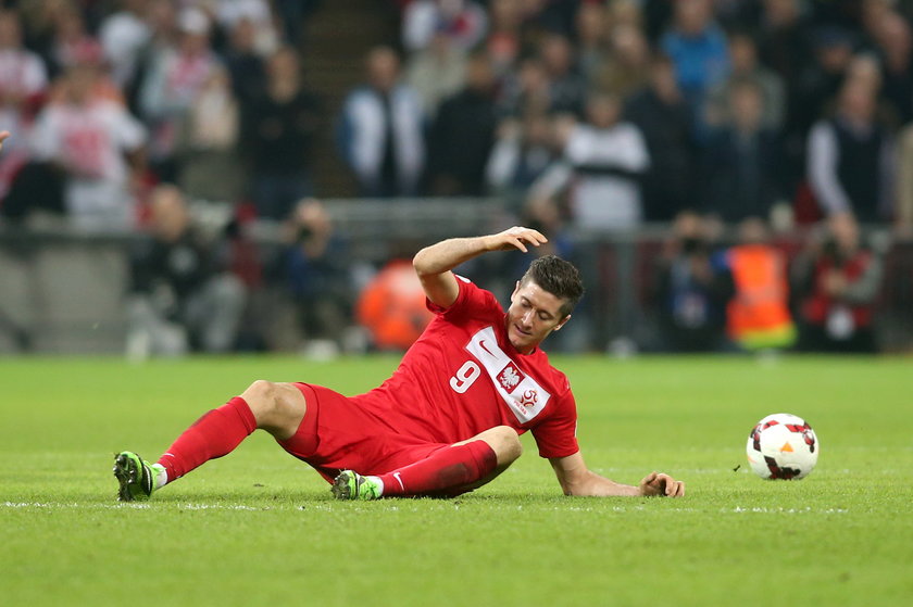 Robert Lewandowski nie zagra ze Szkocją