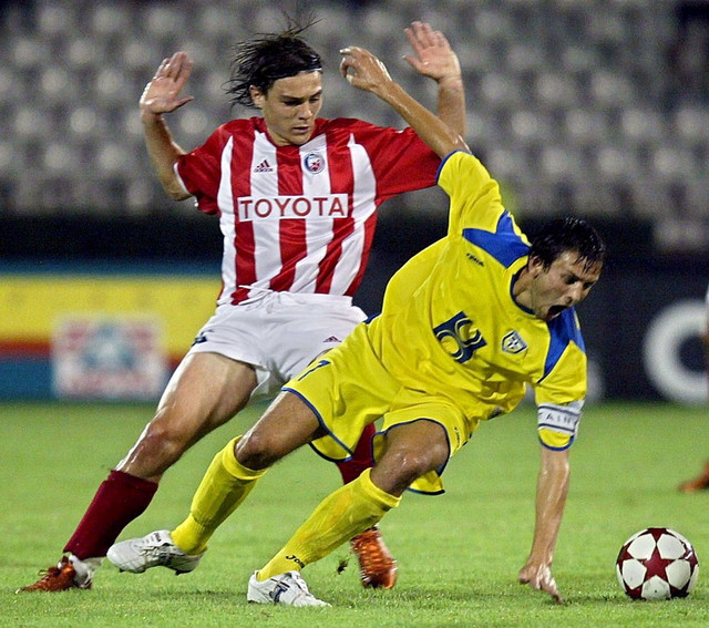 Nenad Kovacevic in a Zvezda jersey