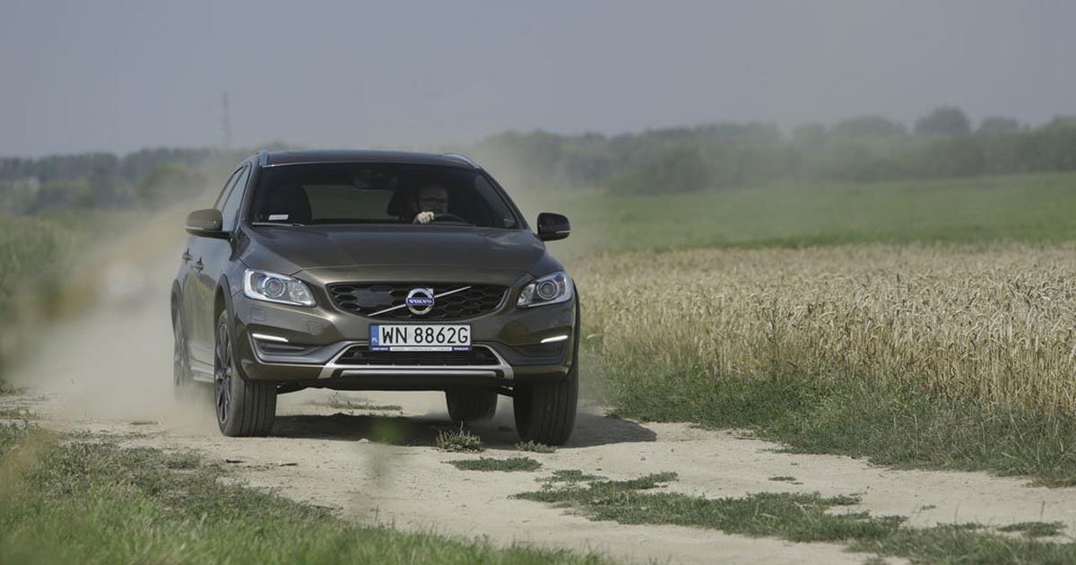 Test Volvo V60 Cross Country za ładne na dziurawe drogi