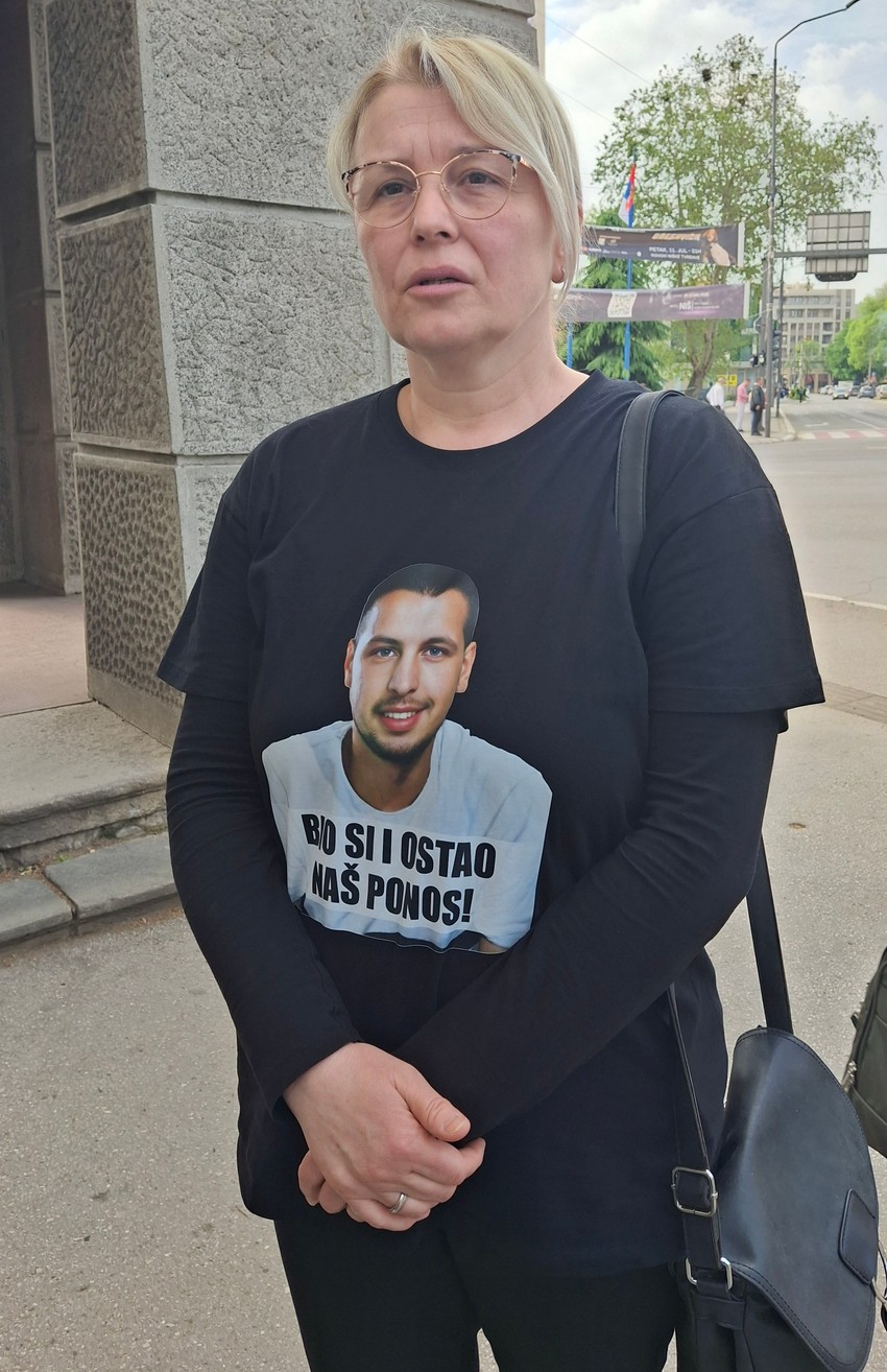 Dragana Nikolić majka nastradalog Alekse Stojmenovića