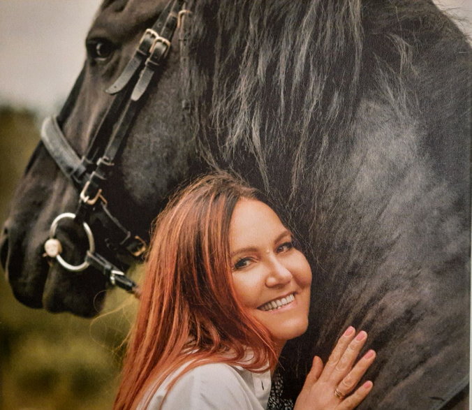 Dorota Morawska po chorobie zaczęła jeździć konno
