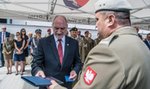 Macierewicz dostał odznakę honorową GROM-u. Za co?!