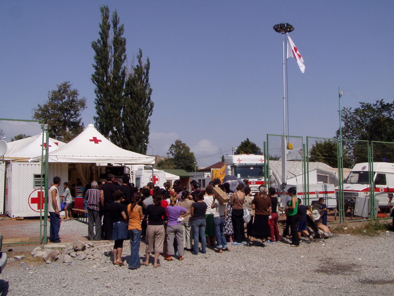 Sierpień 2008 r. W Gori powstała tymczasowa wioska dla uchodźców z Osetii Płd. 