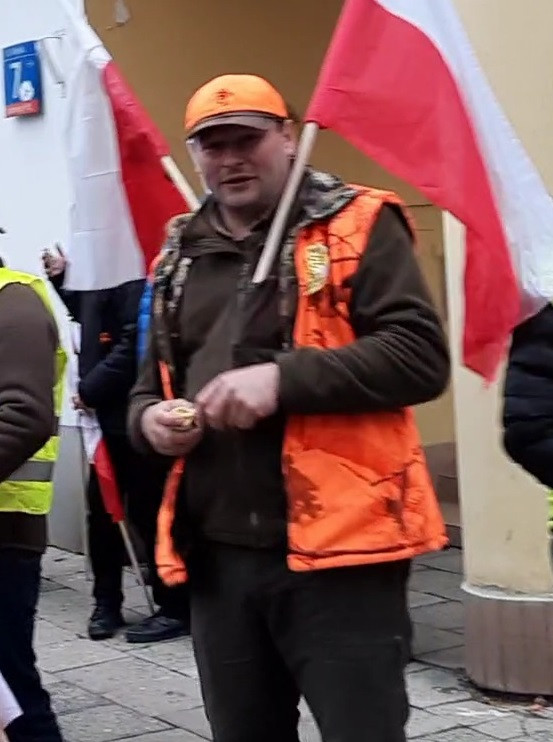Poszukiwani przez policję uczestnicy zamieszek przed Sejmem