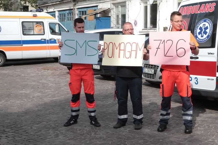 ice bucket challenge dyrektora pogotowia w Łodzi