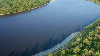 Rosną poziomy rzek na Podbeskidziu; samorządy ogłaszają pogotowia