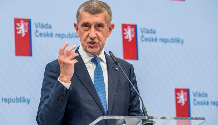 Premier Czech nie ma wątpliwości. Musimy przekonać Polskę do powrotu"