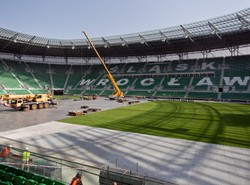 Kliczko i Adamek mogą bić się na stadionie we Wrocławiu