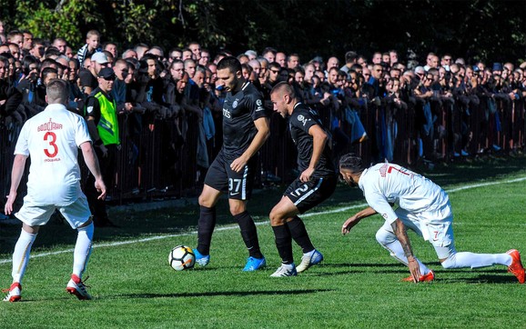 Fudbaleri Partizana na meču šesnaestine finala protiv Vodajaža