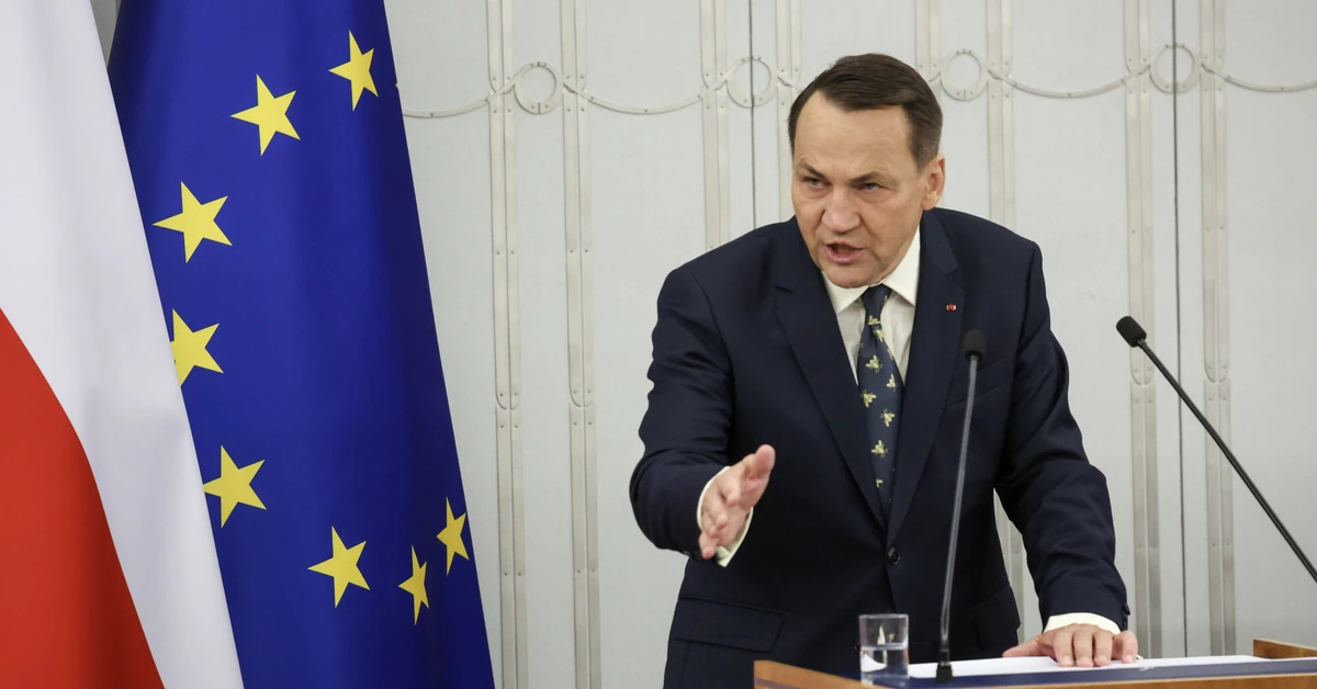Sikorski wytoczył ciężkie działa. "To PiS utrudniło Ukrainie akcesję do UE"