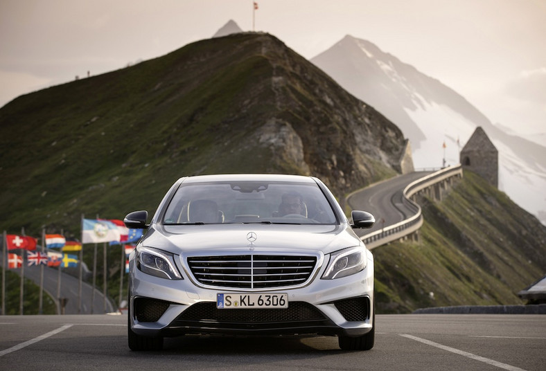 Mercedes S 63 AMG