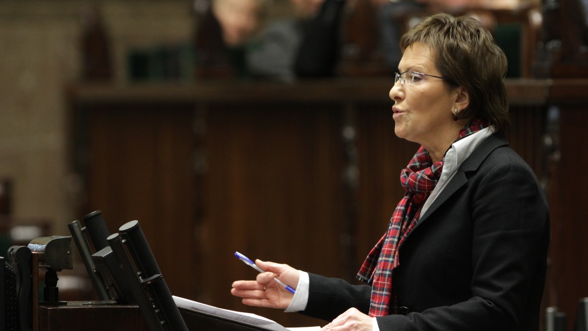 W przyszłym tygodniu rząd rozpocznie prace nad pakietem ustaw zdrowotnych - poinformowała minister Ewa Kopacz. Rada Ministrów zajmie się m.in. pakietem farmaceutycznym i ustawą o działalności leczniczej.