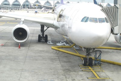 Litwini zatankują na Okęciu samoloty Aerofłotu