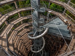 Spacer w chmurach tuż przy polskiej granicy. Niesamowite widoki gwarantowane