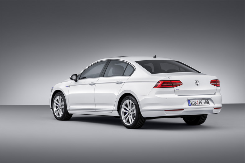 Paryż 2014: Volkswagen Passat GTE