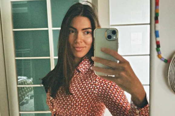 TRUDNA ĆERKA MAJE VOLK Prva slika sa trudničkim stomakom: Krila od javnosti, pa podelila najlepše vesti, pljušte čestitke