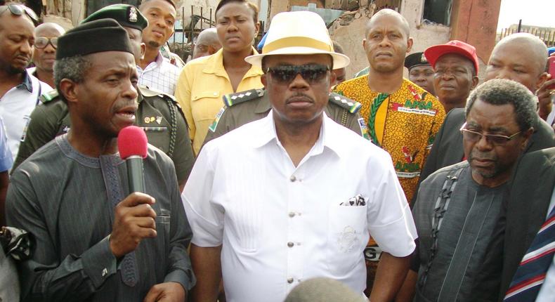 Vice President Yemi Osinbajo and Governor Willie Obiano of Anambra State at the accident scene on Wednesday, June 3.