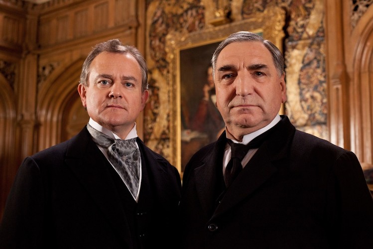 Hugh Bonneville i Jim Carter w serialu 'Downton Abbey'