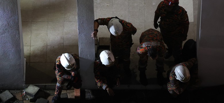 Pod kobietą nagle zapadł się chodnik. Ślad po niej zaginął